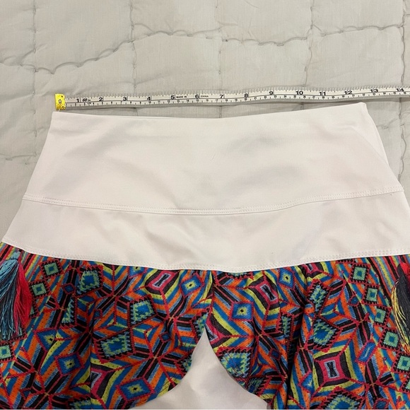 Lucky In Love Tennis Skort Womens Extra Small White Multicolor Geometric Print - Picture 8 of 10
